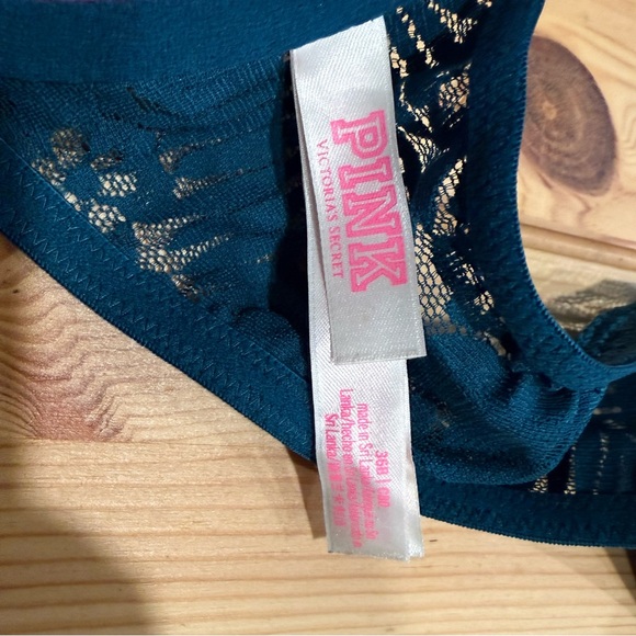 PINK Victoria's Secret Teal Lace Push-Up Bra 36B - Picture 5 of 5